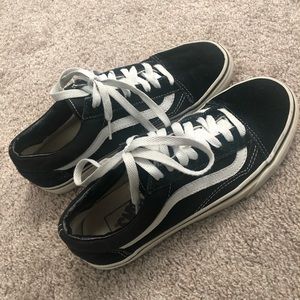 Vans Black & White